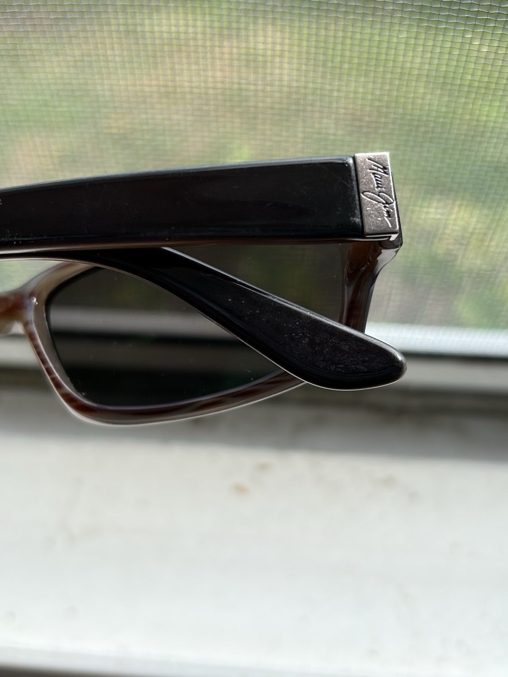 Maui Jim Sunglasses - Picture 3 of 7